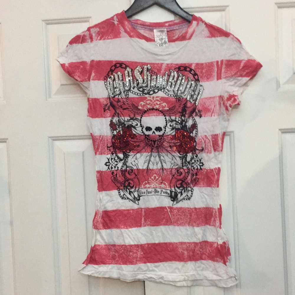 🇺🇸4/$50 Crash and Burn embellished skull tee